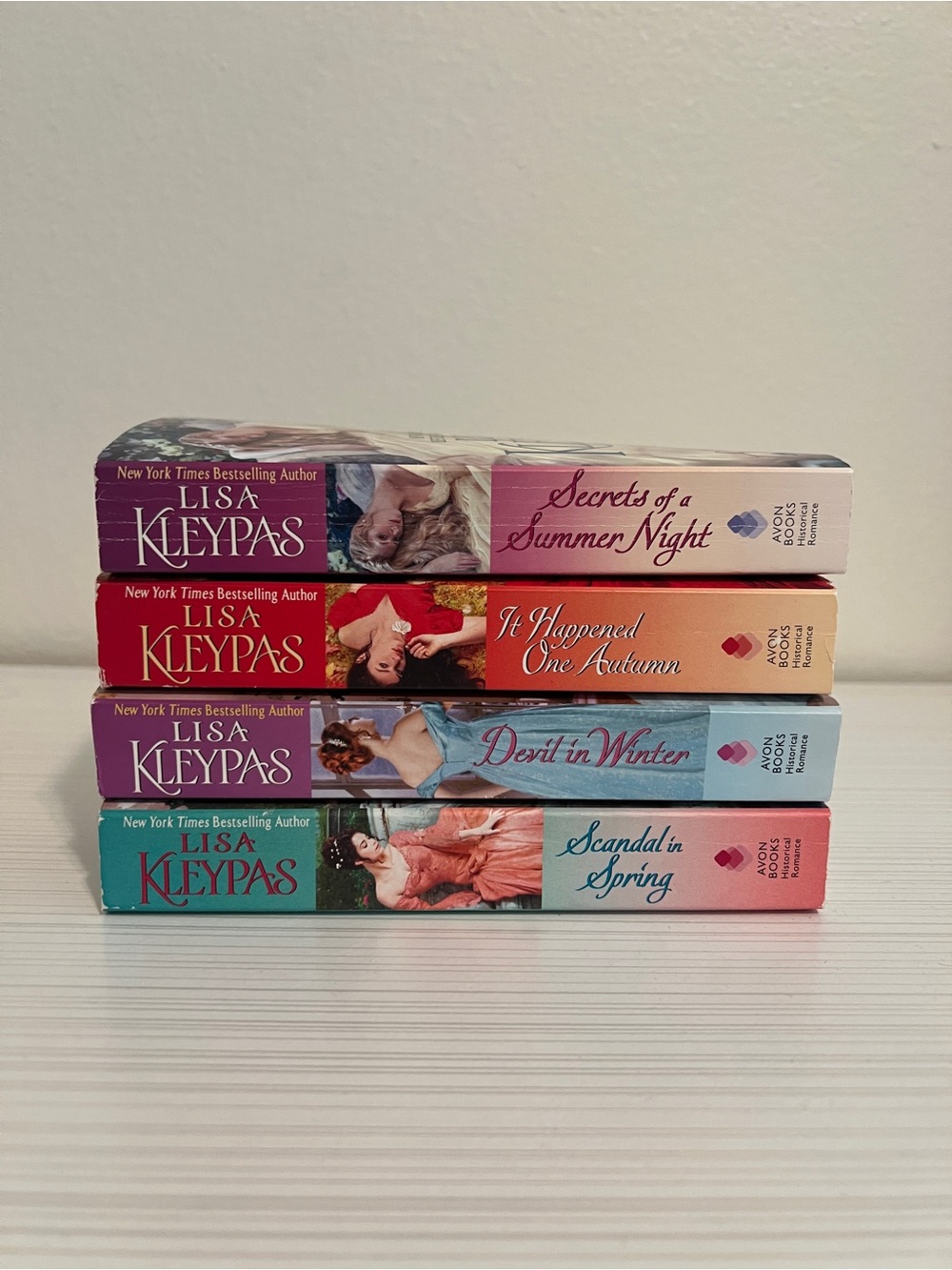Lisa Kleypas Paperback Romance Set - The Wallflowers Series - Like New